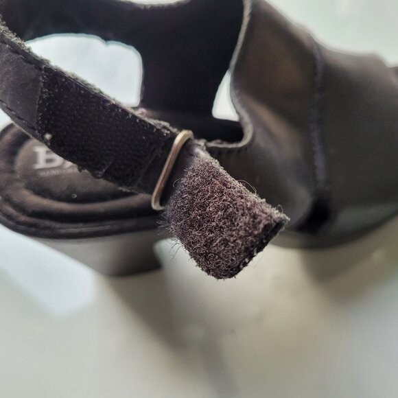 Born Wekiva Dress Sandals Size 6 - Picture 10 of 12